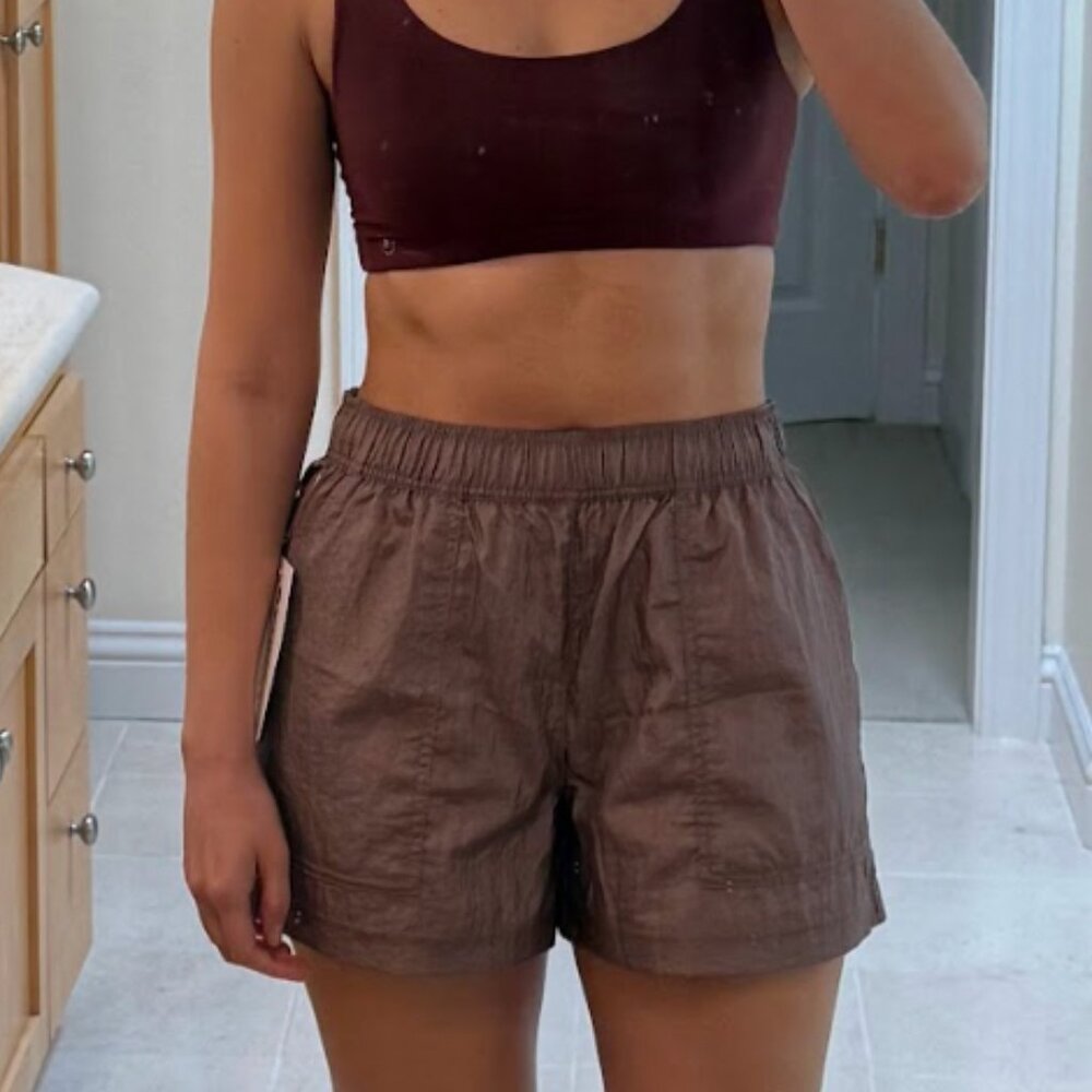 Athleta Lunar Utility Short Brown/gold Size small